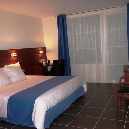 Hostellerie Del Matin Calme Montverdun Exterior foto
